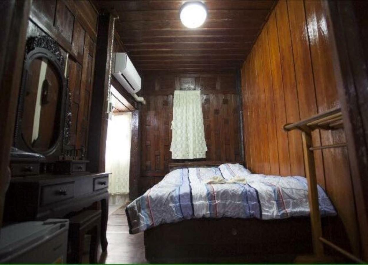 Solarcell Walking Street Homestay Ban Nong Nam Khan Exterior photo