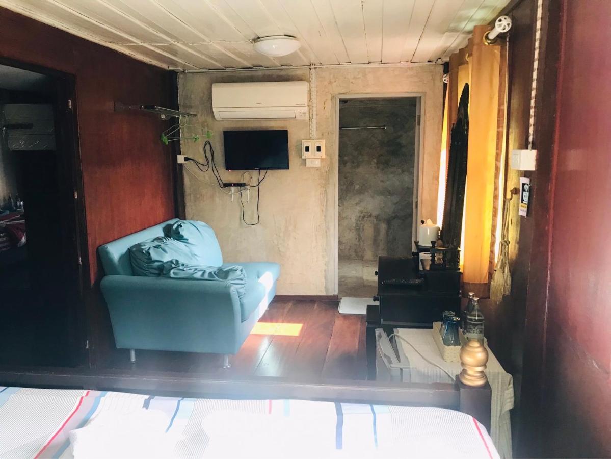 Solarcell Walking Street Homestay Ban Nong Nam Khan Exterior photo